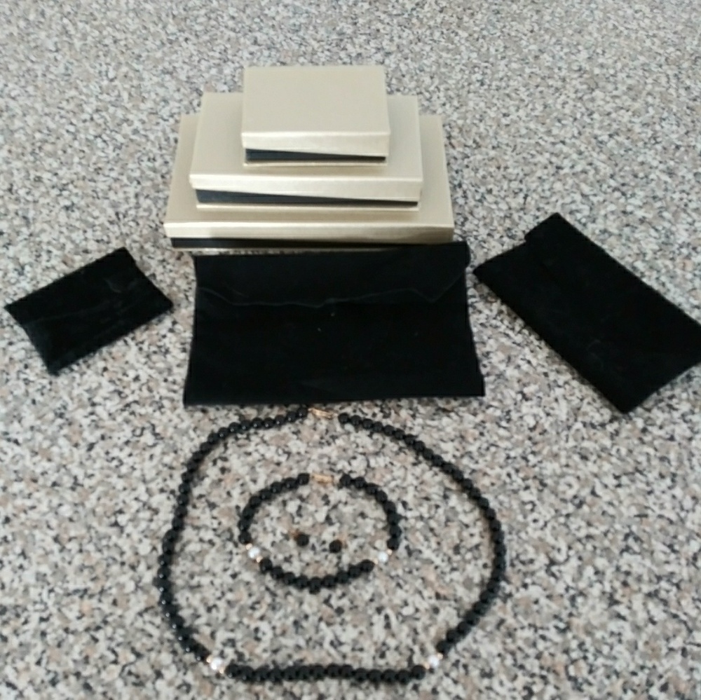 NWOT Auth. Black Onyx & Pearl 14K Gold Jewelry Set